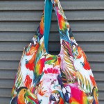 Hand, Schulter, Hand, Shoulder, Handgefertigt, Handmade, Selbstgemachte Taschen, Homemade bags, Stofftaschen, Fabric Bags, Selbst genäht, Sewn by yourself, 100% Baumwolle, 100% Cotton, Reissverschluss, Zipper, Magnetverschluss, Magnetic closure, 100% Leinen, 100% Linen, Färbige / Bunte Taschen, Colored Bags, Taschen mit Motiven, Bags with motifs, Tasche mit Stoff / Ledergriffen, Bag with Fabric / Leather Handles, Futter, Lining, Knopf, Knöpfe, Buttons,